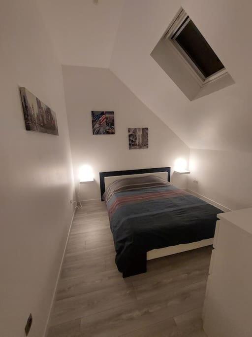 Maison Calme Proche De La Cite Des Loisirs Amneville Bagian luar foto