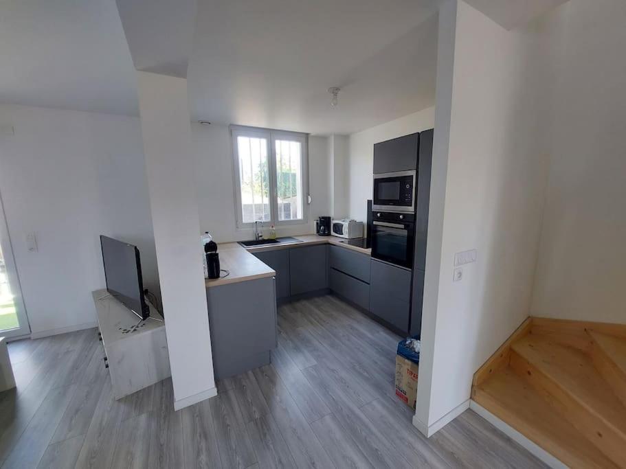 Maison Calme Proche De La Cite Des Loisirs Amneville Bagian luar foto